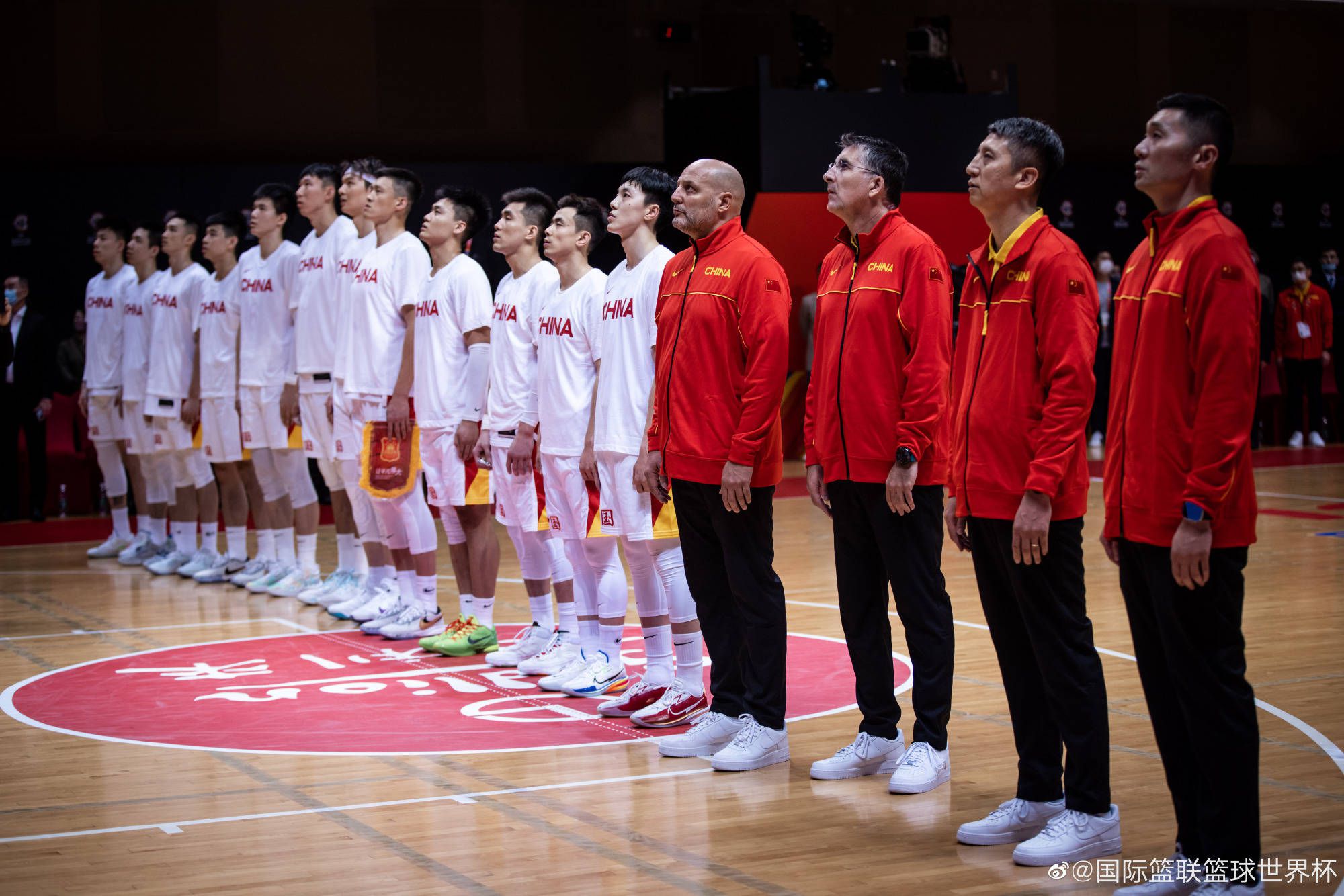 战报天皇杯：川崎前锋8:7柏太阳神，天皇杯夺冠，晋级亚洲精英赛在今天下午结束的一场日本天皇杯决赛中，川崎前锋经过点球鏖战，最终击败柏太阳神，继2020赛季之后再次夺得天皇杯冠军。